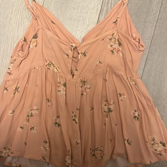 Peachy pink floral tank top - Picture 3 of 3